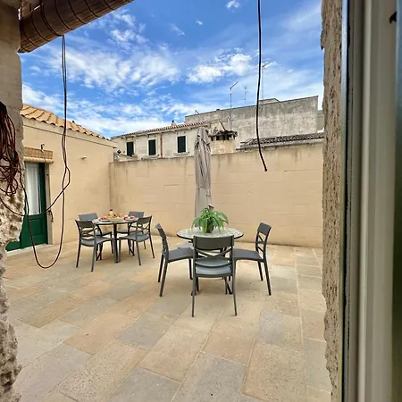 Corte Ludovica Penzion Martano